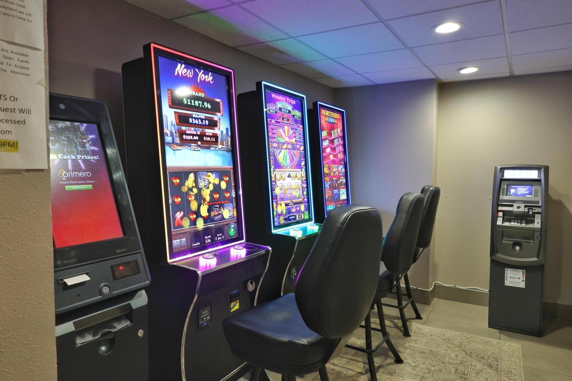 Country Inn & Suites By Radisson, Sparta, Wi Esterno foto
