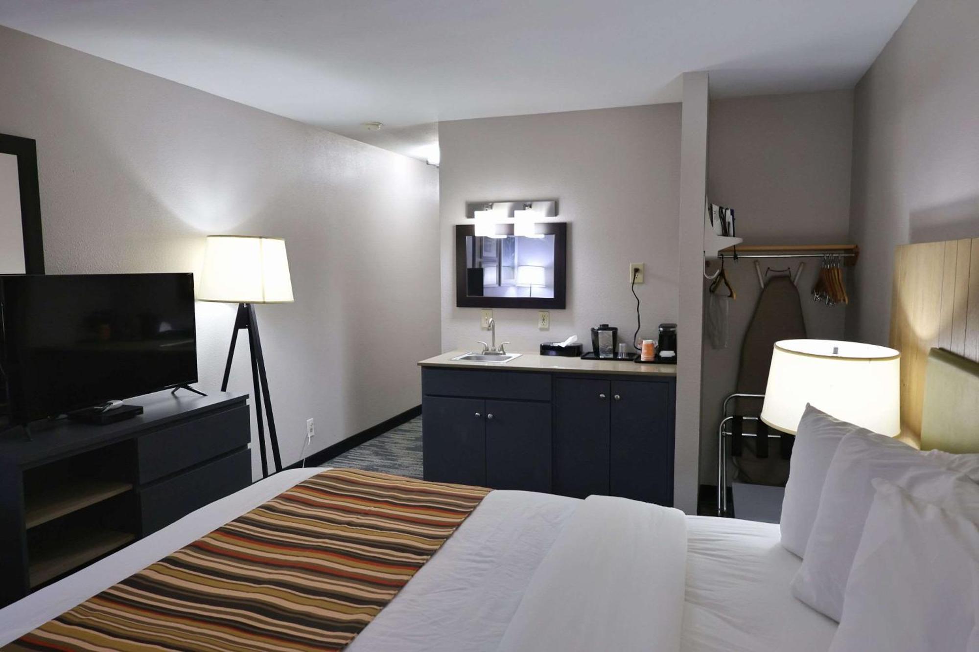 Country Inn & Suites By Radisson, Sparta, Wi Esterno foto