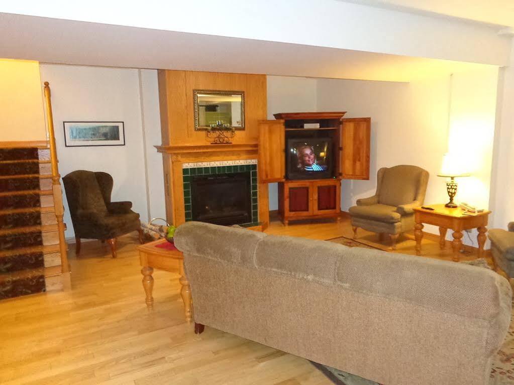 Country Inn & Suites By Radisson, Sparta, Wi Esterno foto