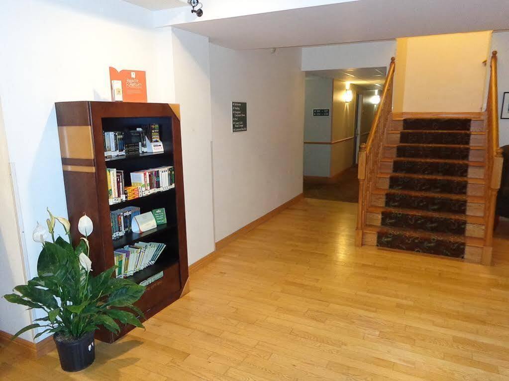 Country Inn & Suites By Radisson, Sparta, Wi Esterno foto