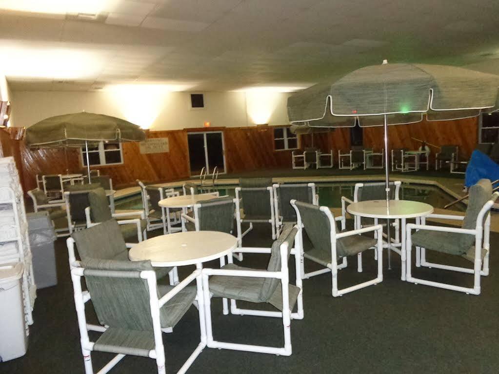 Country Inn & Suites By Radisson, Sparta, Wi Esterno foto